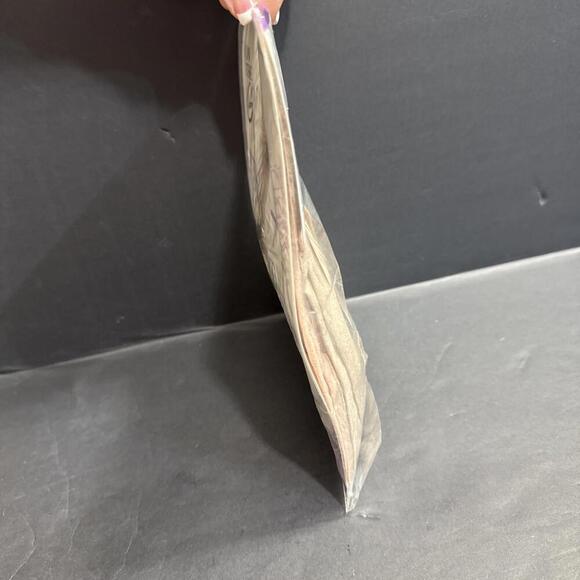 On The Go Hosiery Control Top Pantyhose Panty Hose Stockings Size 2 Nude New - Picture 5 of 11